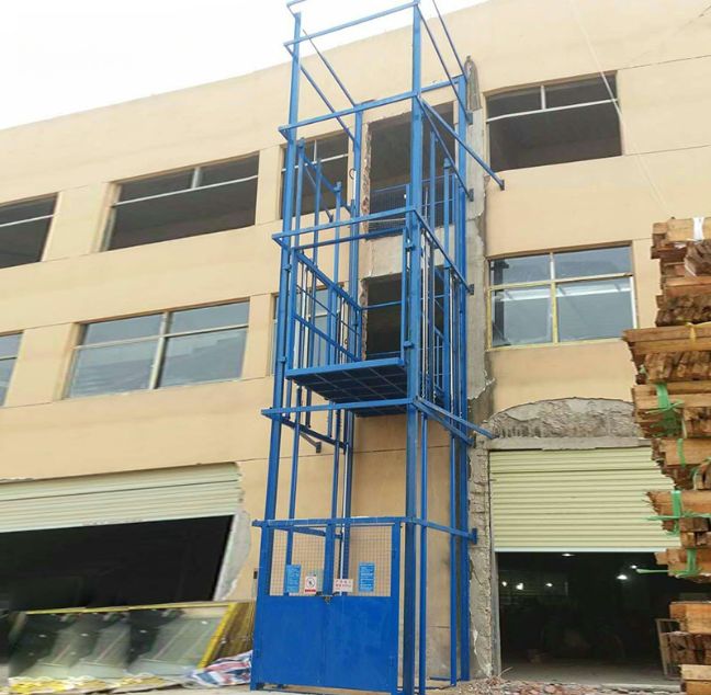 德安建材厂室外物料提升