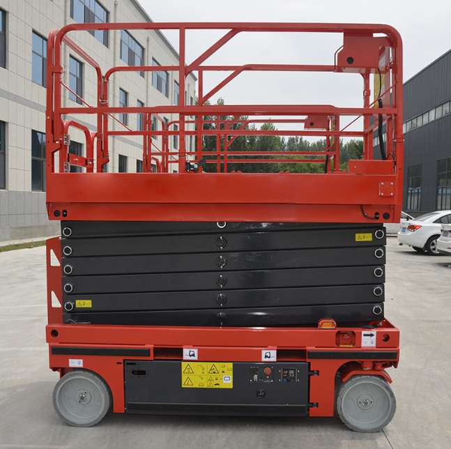 德安自行走升降机